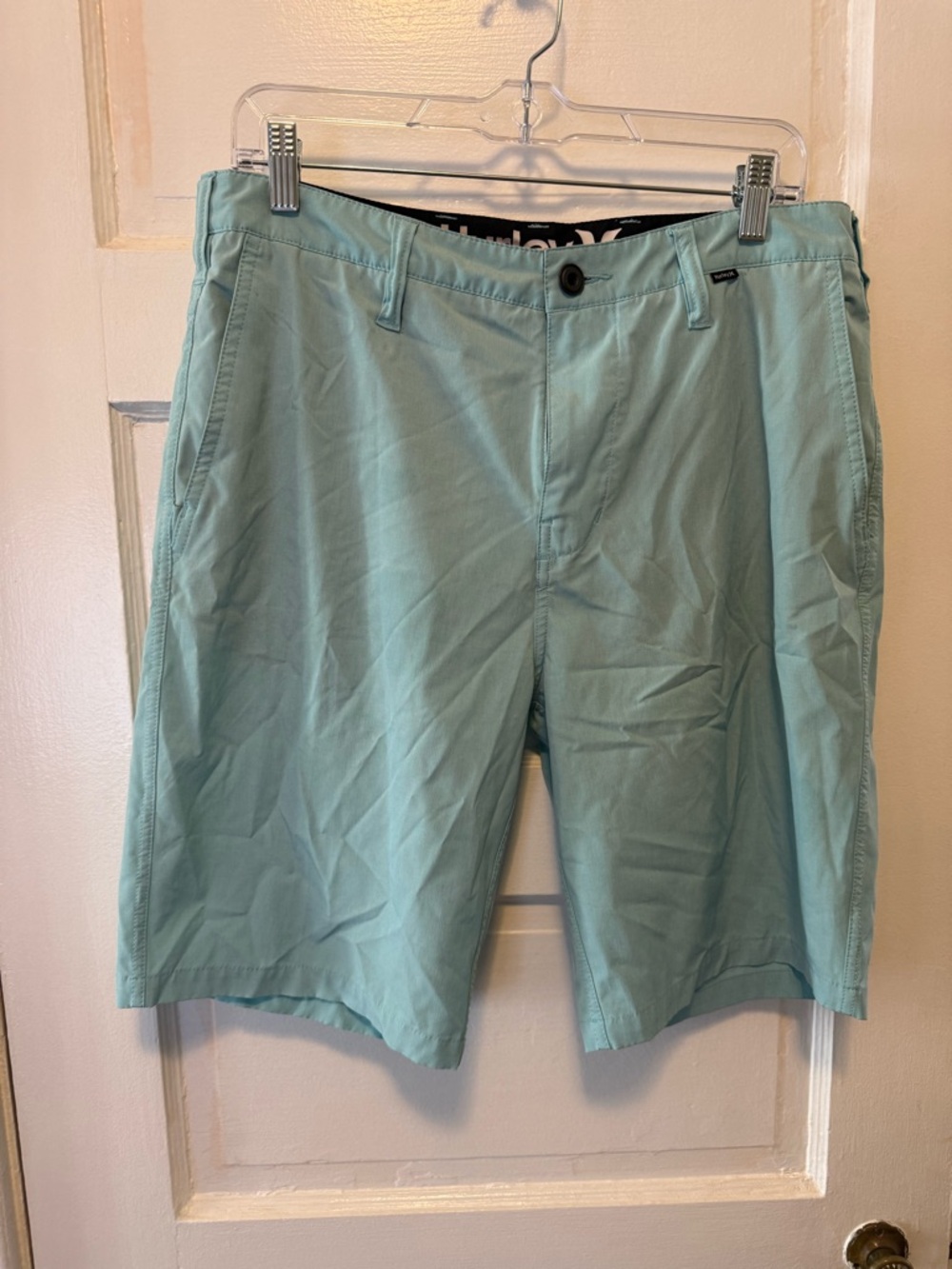Hurley Men’s Light Mint Green Flat-Front Shorts